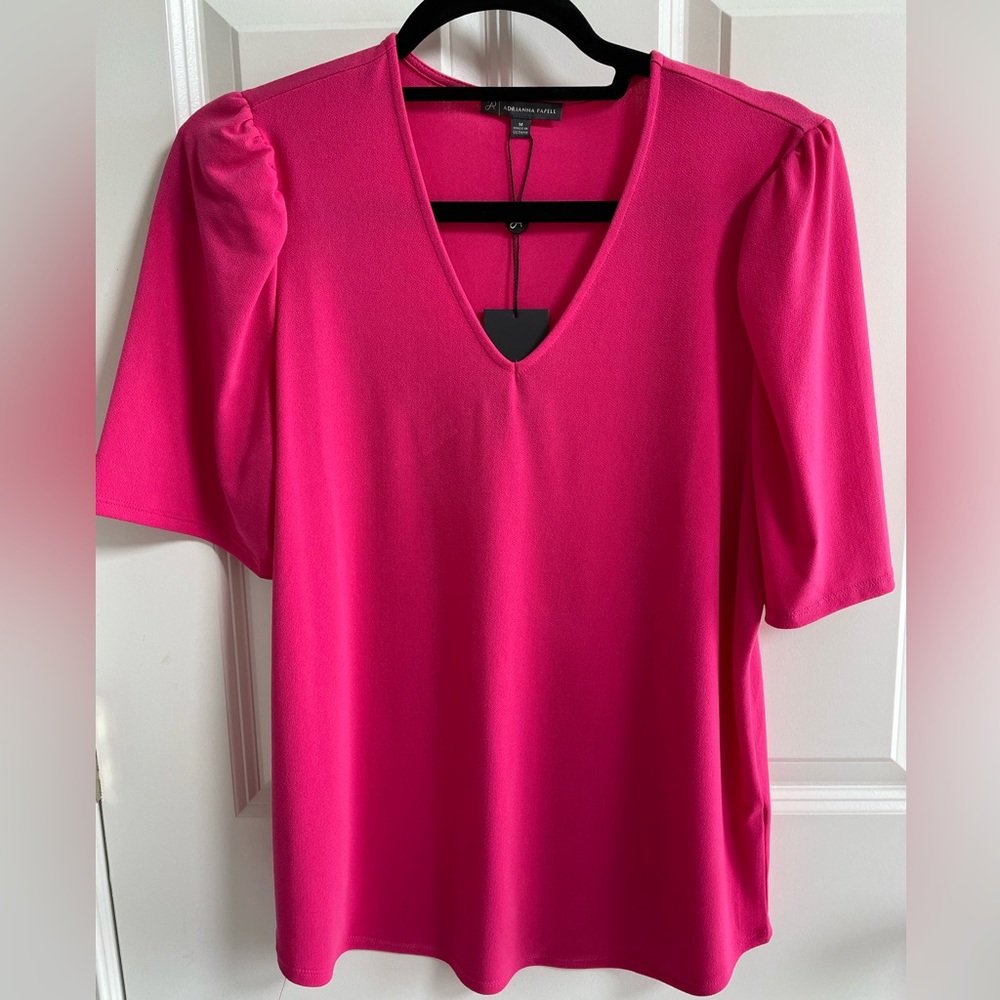 NWT Adrianna Papell crepe short sleeve v neck blouse. Raspberry. Size Medium